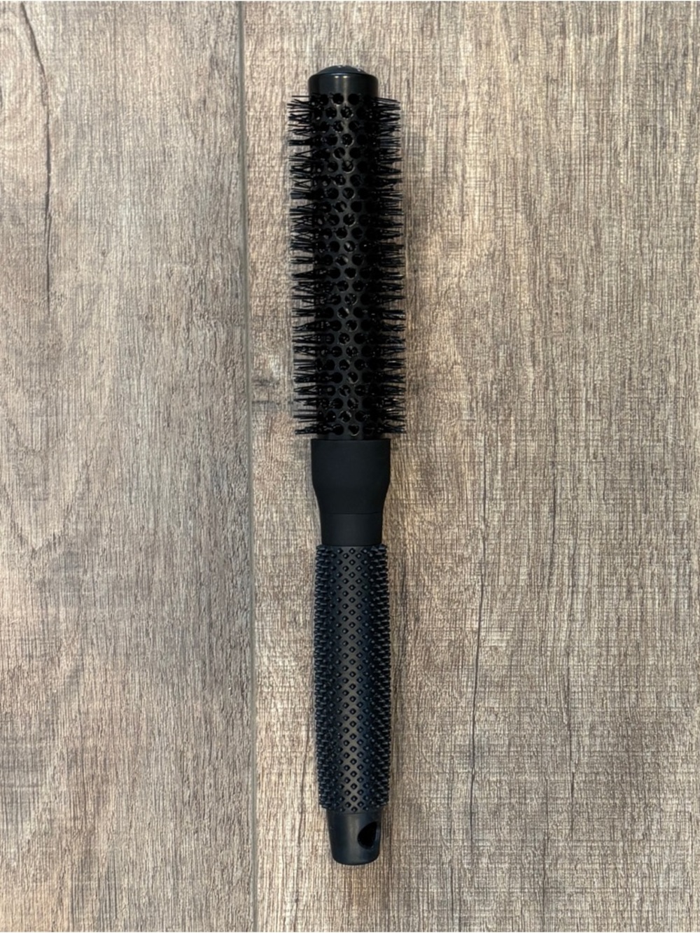 ERGO ER25 Ionic Ceramic Round Brush 1" Professional Styling Brush EUC